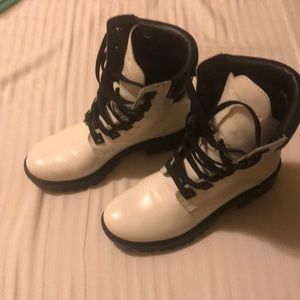 Kendall & Kylie boots